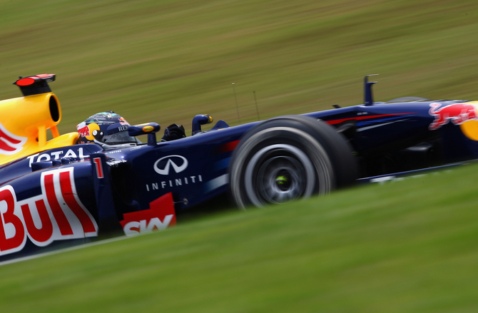 Vettel breaks record with pole in Brazil Vettel breaks record with pole in Brazil