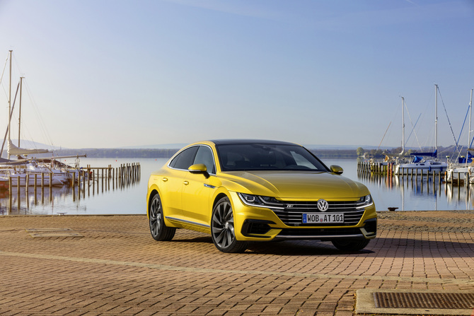 Volkswagen Arteon 2.0 TDI 4M DSG R-Line Volkswagen Arteon 2.0 TDI 4M DSG R-Line
