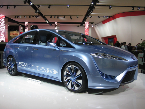 Toyota FCV-R Toyota FCV-R