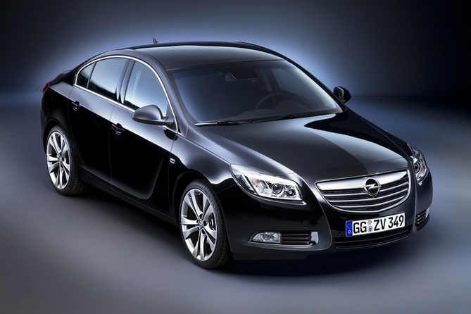 Opel Insignia 2.0 CDTI ECOTEC Opel Insignia 2.0 CDTI ECOTEC