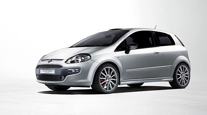 Fiat Punto Evo 1.3 Multijet 16v 95cv Emotion Dualogic Fiat Punto Evo 1.3 Multijet 16v 95cv Emotion Dualogic