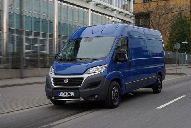 Fiat Ducato Furgão Maxi 35 XLH3 2.3 Multijet Fiat Ducato Furgão Maxi 35 XLH3 2.3 Multijet