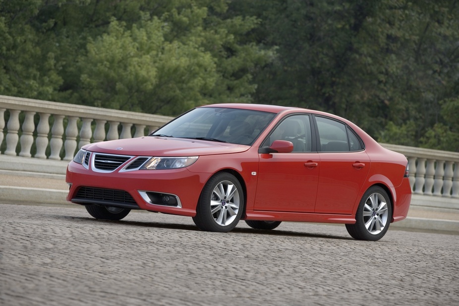 Saab 9 3 Sport Sedan 1 9tid Linear 2 Photos And 51 Specs