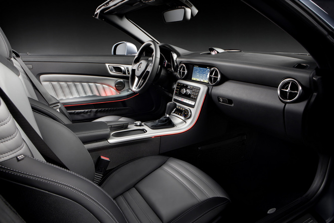 Third generation of Mercedes-Benz SLK unveiled Third generation of Mercedes-Benz SLK unveiled