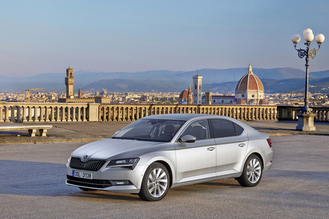 Skoda Superb 2.0 TDI 4x4 Skoda Superb 2.0 TDI 4x4