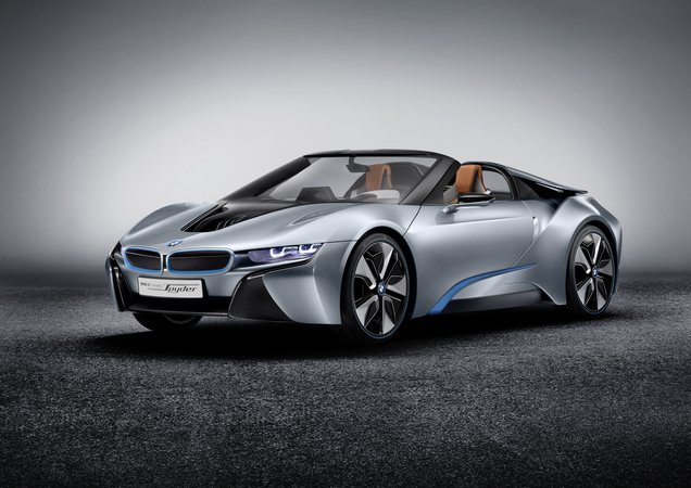 A BMW mostra um i8 Spyder mais próximo da produção A BMW mostra um i8 Spyder mais próximo da produção