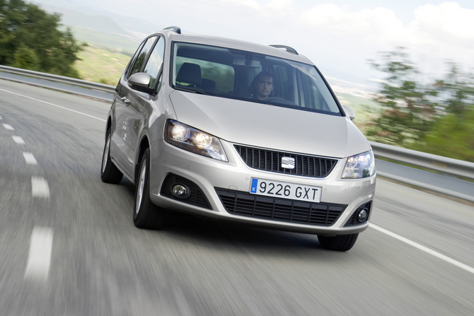 Seat Alhambra 2.0 TDI Ecomotive Style DSG Seat Alhambra 2.0 TDI Ecomotive Style DSG