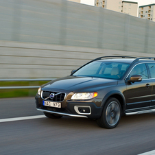 Volvo XC70 D3 Summum AWD Geatronic Volvo XC70 D3 Summum AWD Geatronic