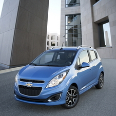 Chevy Spark Offers Inexpensive City Car with Motorcycle-tinged Interior Chevy Spark Offers Inexpensive City Car with Motorcycle-tinged Interior