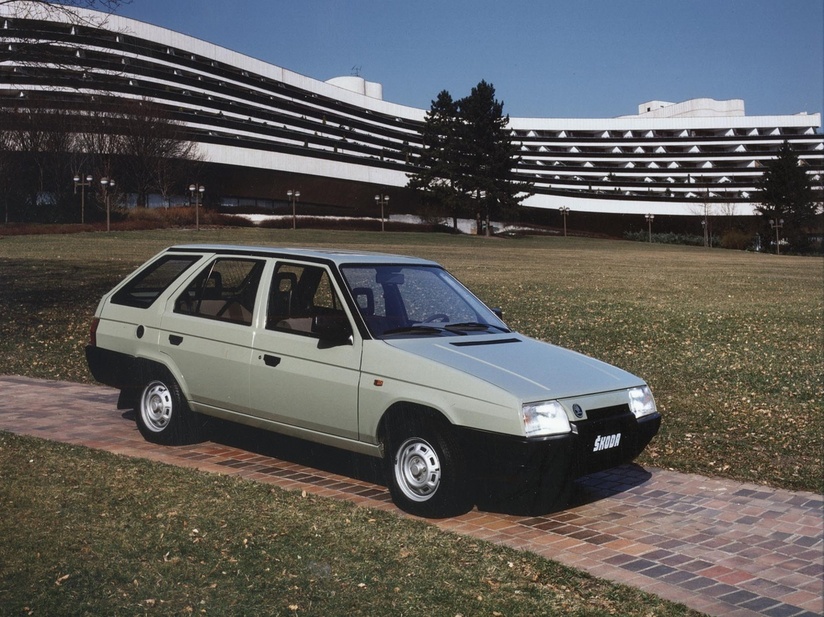 photo courtesy of Skoda Skoda Favorit Forman 135 Ecotronic LE basic info