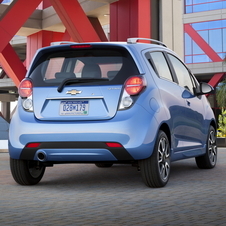 Chevy Spark Offers Inexpensive City Car with Motorcycle-tinged Interior Chevy Spark Offers Inexpensive City Car with Motorcycle-tinged Interior
