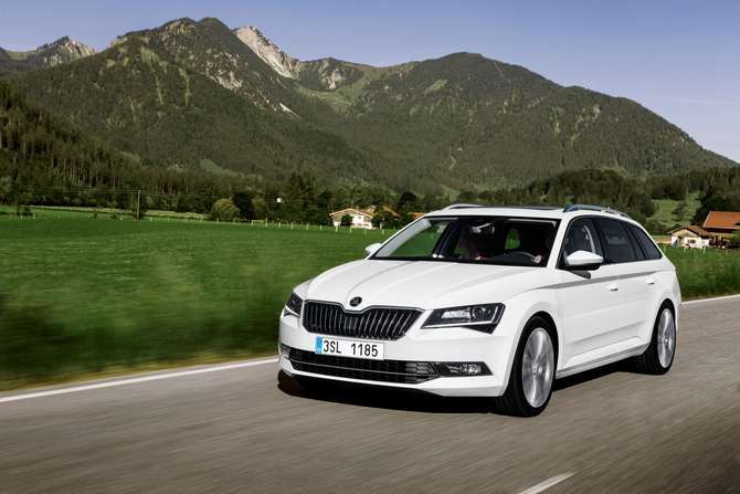 Skoda Superb Combi 2.0 TDI Skoda Superb Combi 2.0 TDI