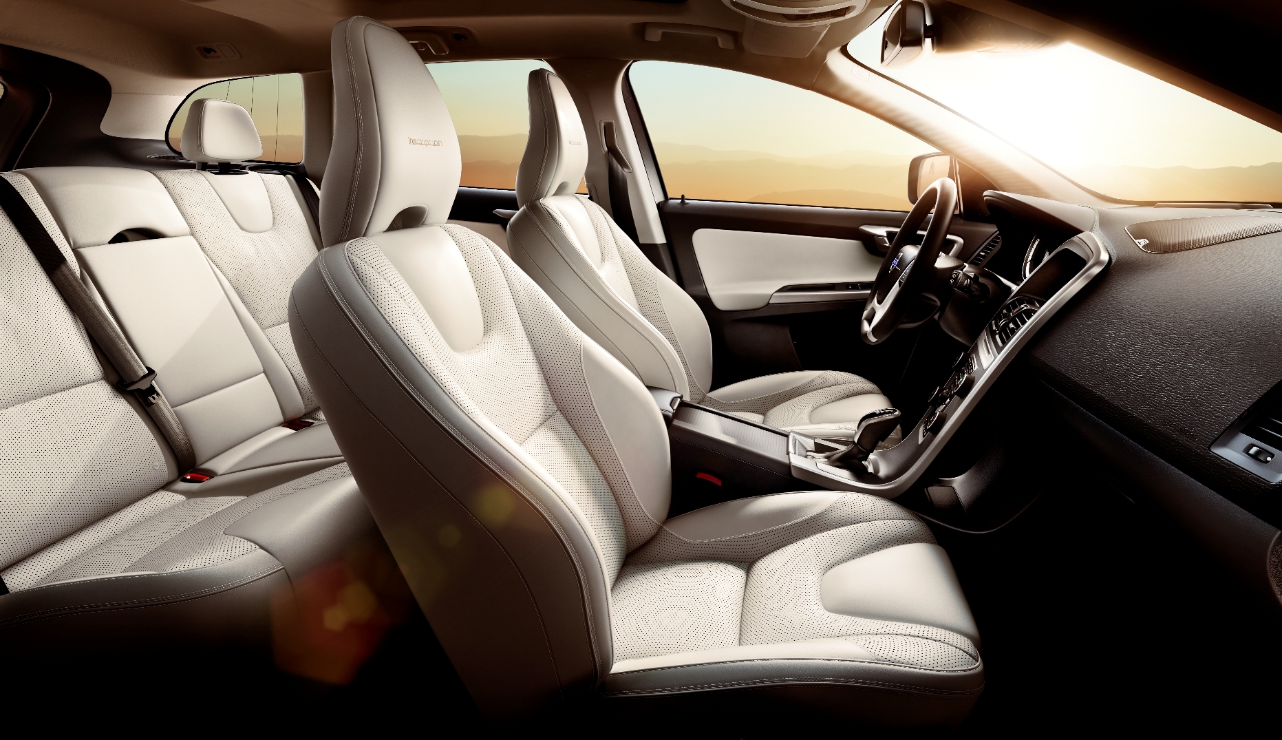 Volvo Adding Xc60 Inscription With More Plush Interior