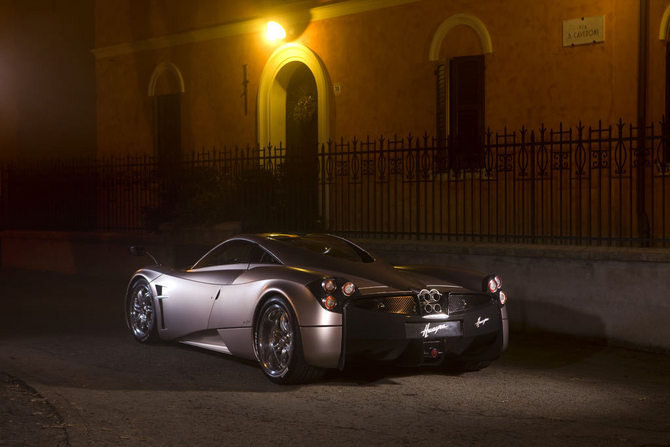 Pagani produz documentário sobre criação do Huayra Pagani produz documentário sobre criação do Huayra