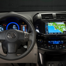The capacitive touch screen is also standard The capacitive touch screen is also standard