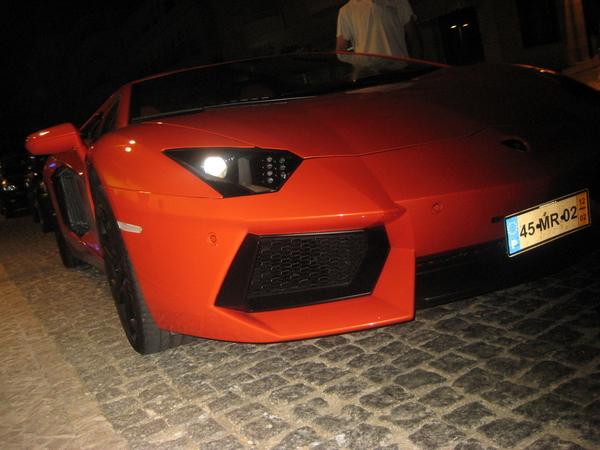Lamborghini Aventador LP 700-4 Lamborghini Aventador LP 700-4