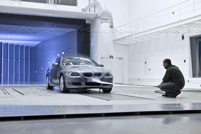Car producers use noise reduction engineering for quieter cars Car producers use noise reduction engineering for quieter cars