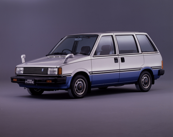 Nissan Prairie 1800 RV-S Nissan Prairie 1800 RV-S
