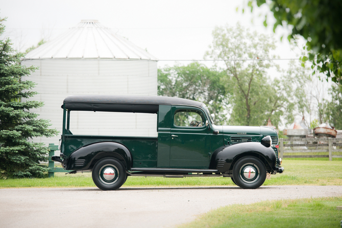 Dodge Half-Ton Canopy Express Dodge Half-Ton Canopy Express