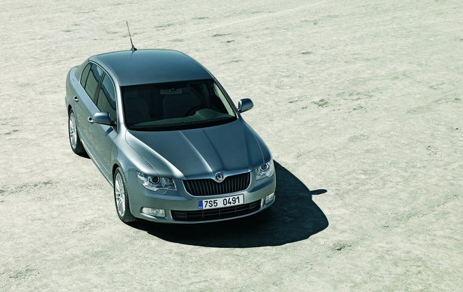Skoda Superb 2.0 TDI DPF Ambition Skoda Superb 2.0 TDI DPF Ambition