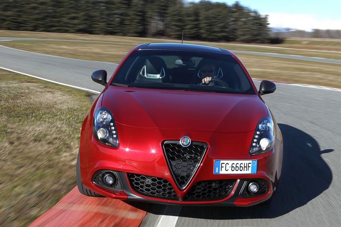 Alfa Romeo Giulietta 1.4 TB GPL Super Alfa Romeo Giulietta 1.4 TB GPL Super
