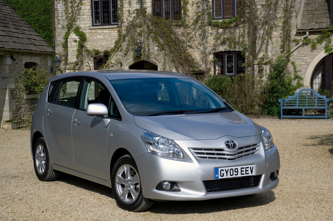 Toyota Verso Toyota Verso