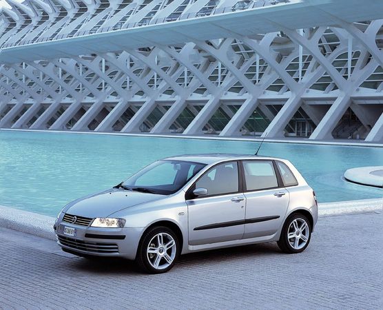 Fiat Stilo 1.8 16v Dynamic Fiat Stilo 1.8 16v Dynamic
