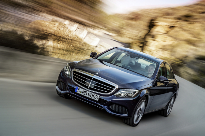 Mercedes-Benz C 220 CDI 4Matic Mercedes-Benz C 220 CDI 4Matic