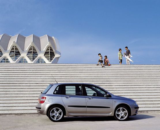 Fiat Stilo 1.8 16v Dynamic Fiat Stilo 1.8 16v Dynamic