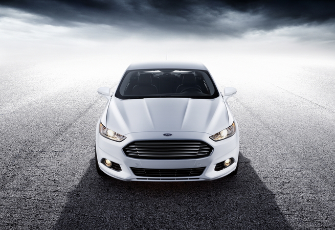 Ford Fusion 1.6 EcoBoost I-4 SE AT Ford Fusion 1.6 EcoBoost I-4 SE AT