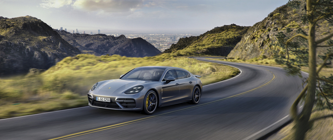 Porsche Panamera Turbo Executive Porsche Panamera Turbo Executive