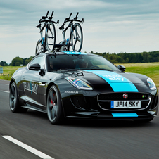 F-Type Coupé especial foi criado pela nova divisão Special Vehicle Operations (SVO) da Jaguar Land Rover