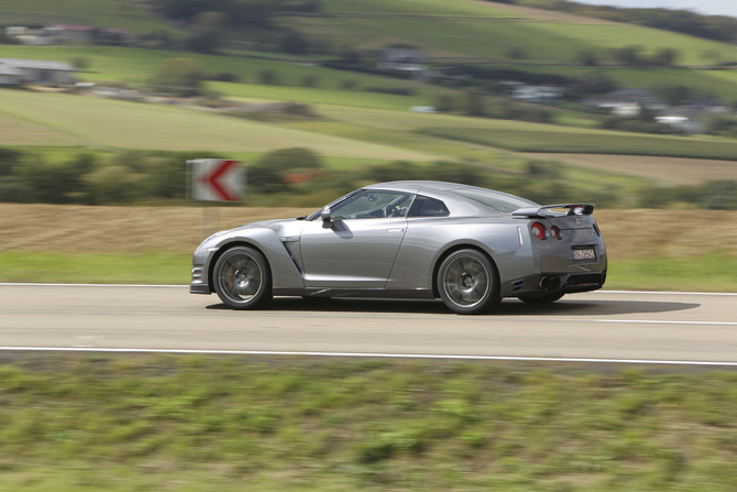 Nissan GT-R (R35) Premium Edition Nissan GT-R (R35) Premium Edition