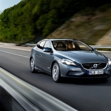Volvo V40 (modern) Volvo V40 (modern)