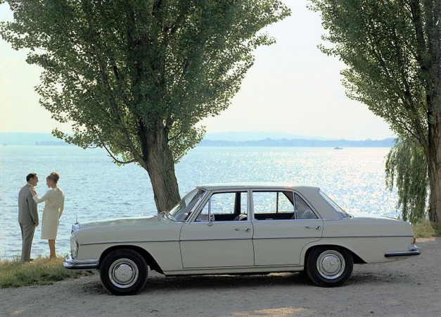 Mercedes-Benz 300 SEb 5-Speed Mercedes-Benz 300 SEb 5-Speed