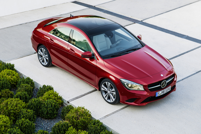 Mercedes-Benz CLA-Class Gen.1 Mercedes-Benz CLA-Class Gen.1