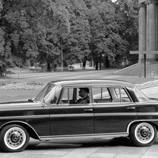 Mercedes-Benz 300 SEL 5-Speed Mercedes-Benz 300 SEL 5-Speed