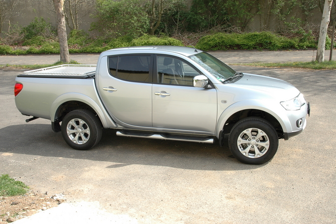 Mitsubishi L200 Mitsubishi L200