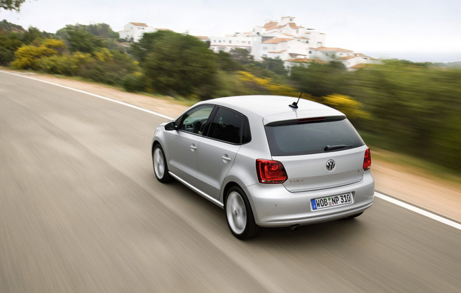 Volkswagen Polo 1.6l TDI Highline 75cv Volkswagen Polo 1.6l TDI Highline 75cv