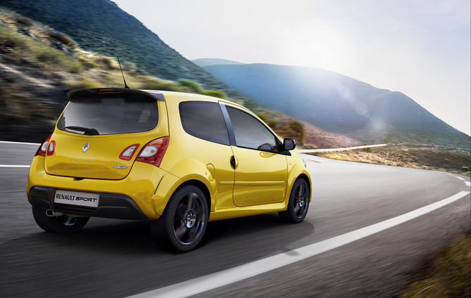 Renault Twingo RS recebe nova frente e consumo mais baixo Renault Twingo RS recebe nova frente e consumo mais baixo