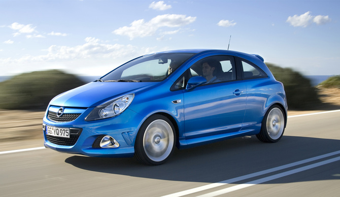 Opel Corsa OPC (10) Opel Corsa OPC (10)