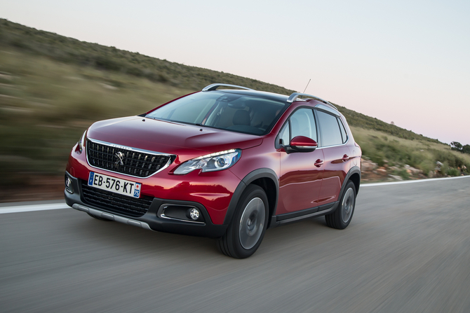 Peugeot 2008 Active 1.2 PureTech Peugeot 2008 Active 1.2 PureTech