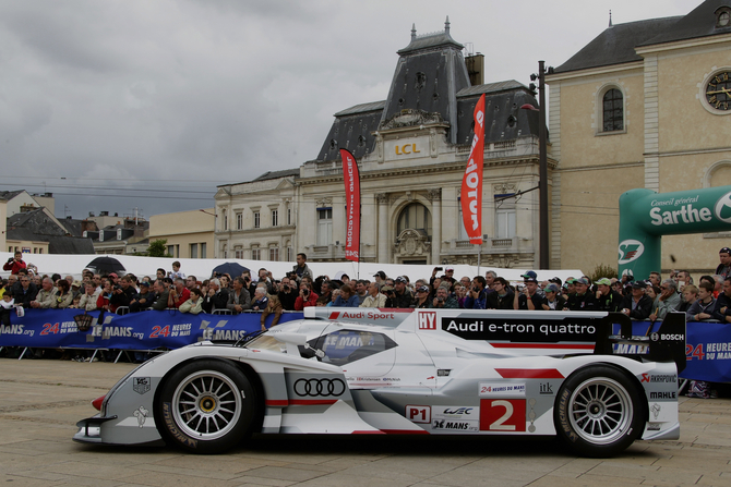 Audi R18 e-tron quattro Audi R18 e-tron quattro
