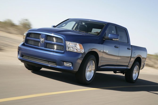 Dodge Ram 1500 Crew Cab 4X4 SPORT SWB Dodge Ram 1500 Crew Cab 4X4 SPORT SWB
