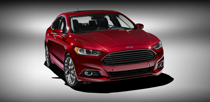 New Ford Fusion: first gasoline, hybrid and plug-in hybrid sedan New Ford Fusion: first gasoline, hybrid and plug-in hybrid sedan