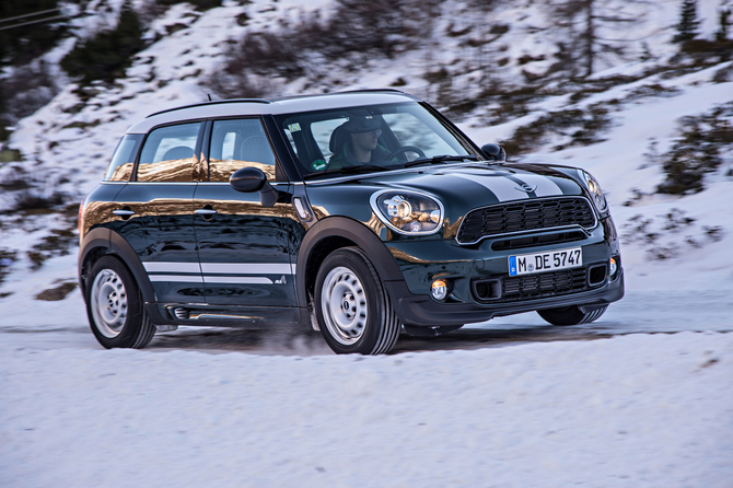 MINI (BMW) Countryman One D MINI (BMW) Countryman One D