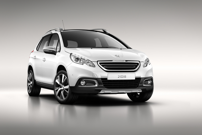 The 2008 attempts to make a crossover out of the 208 The 2008 attempts to make a crossover out of the 208