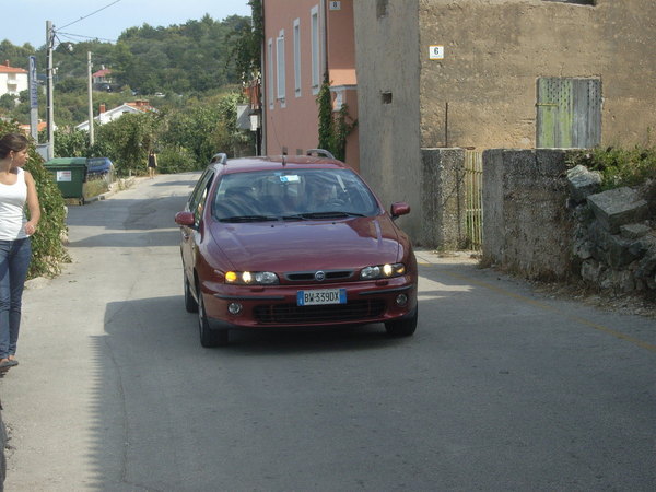 Fiat Marea Weekend 18 ELX 16v share tell a friend share on facebook