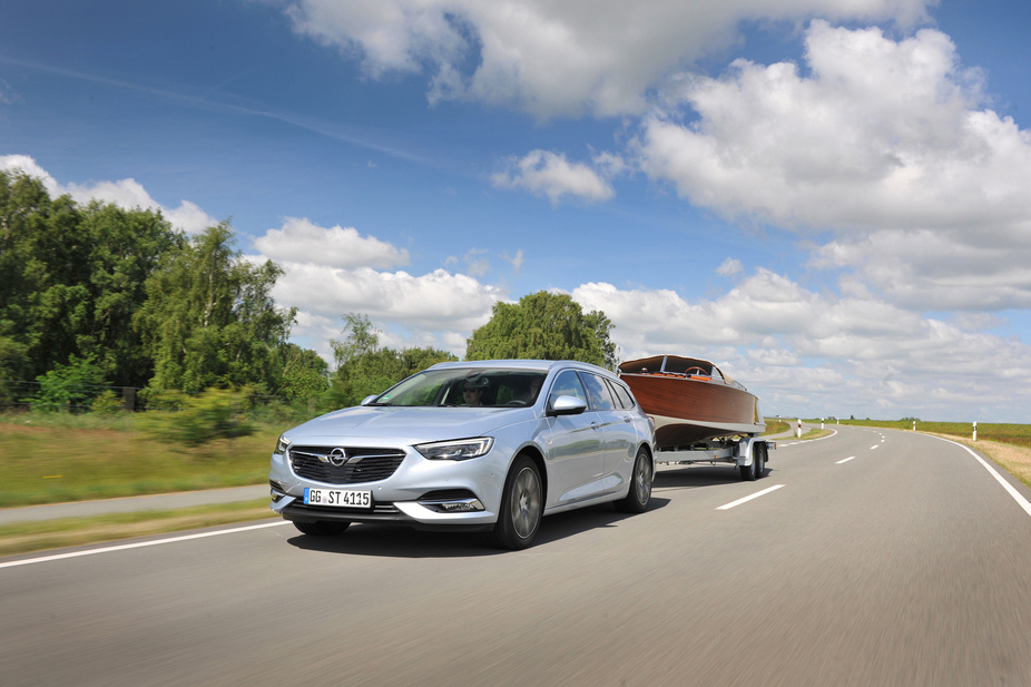 Opel Insignia Sports Tourer 2.0 Turbo D Selective