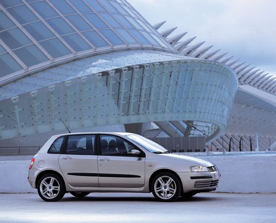 Fiat Stilo 1.8 16v Dynamic Fiat Stilo 1.8 16v Dynamic